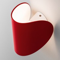 IO Wall light in red